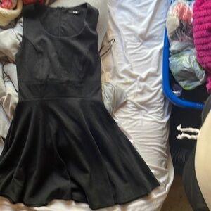 Small size papaya sleeveless skater dress